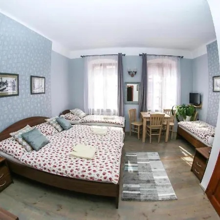 Hot Ck 公寓式酒店 Český Krumlov